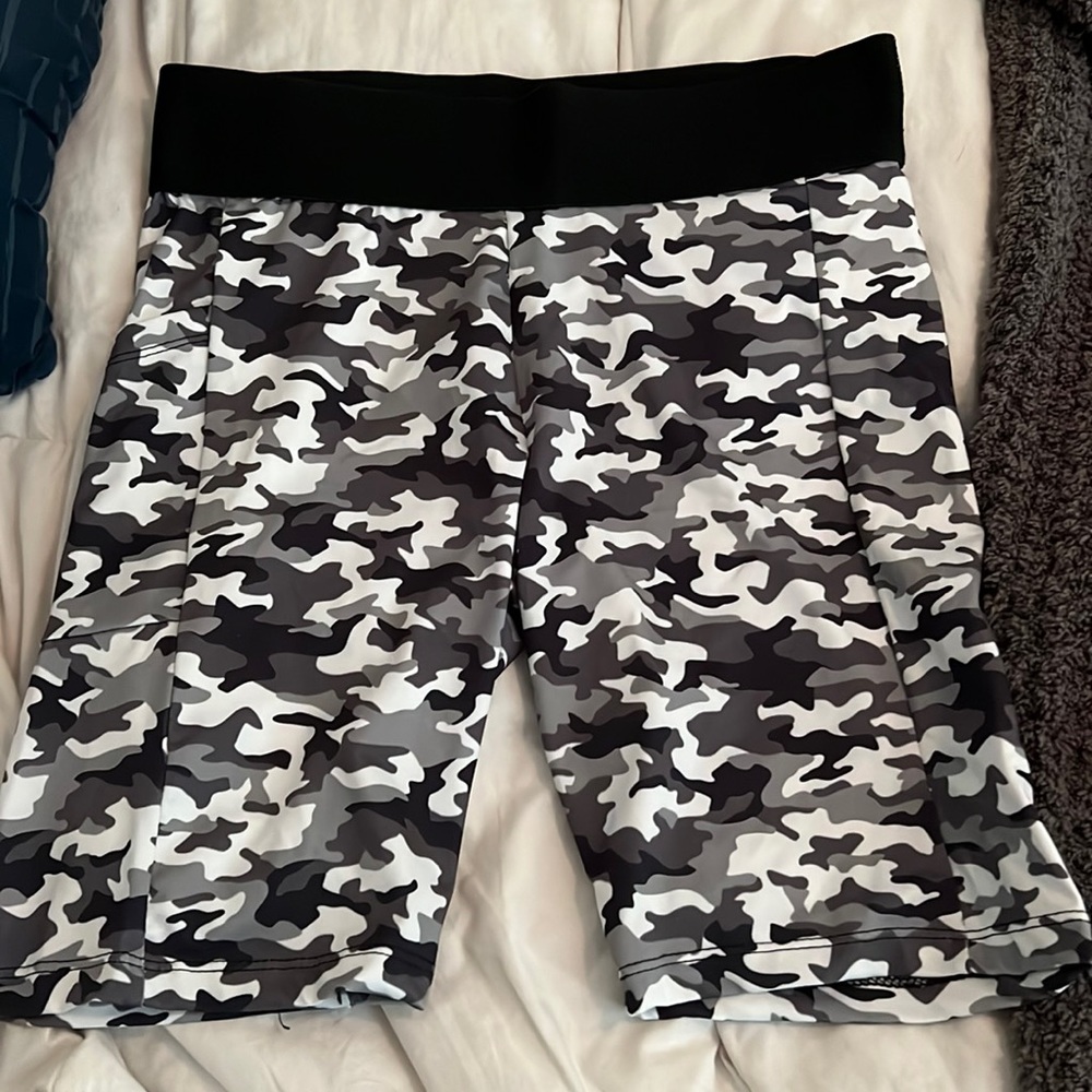 biker shorts
